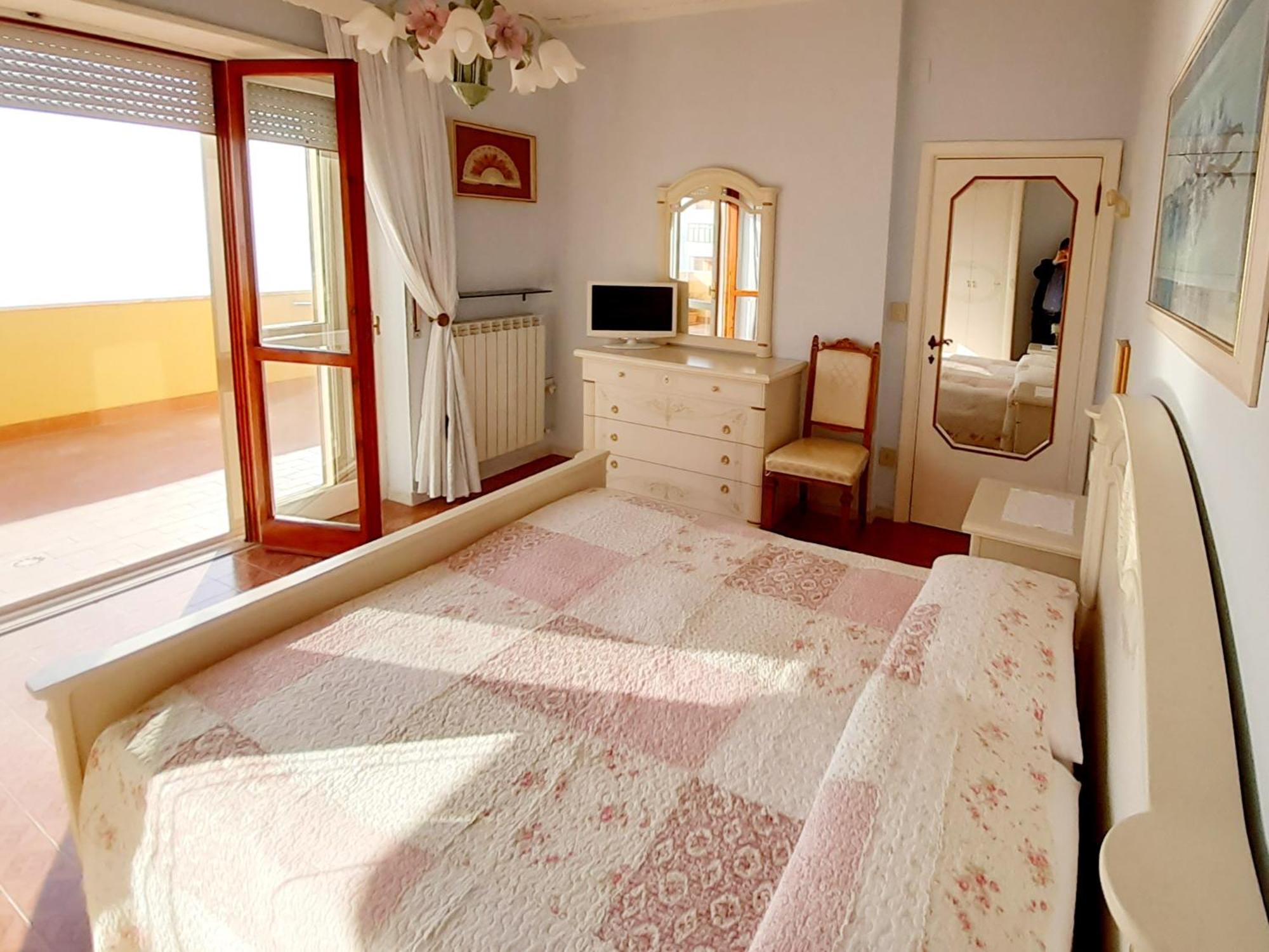 Appartement La Terrazza Sul Mare à Montesilvano Marina Extérieur photo